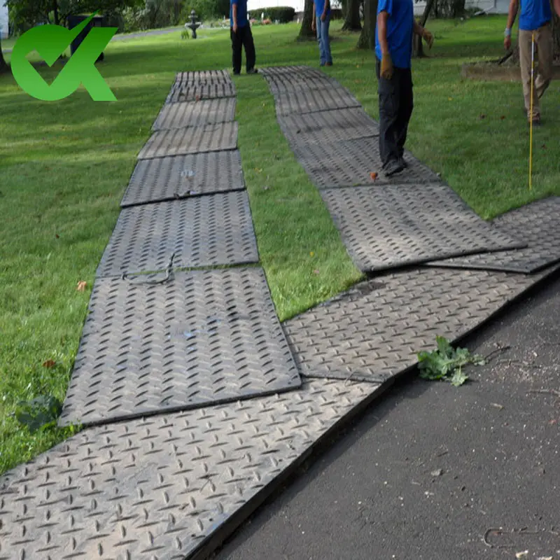 HDPE road mat interlocking heavy duty excavator floor mat plastic extruded HDPE 4x8 ft ground protection mats