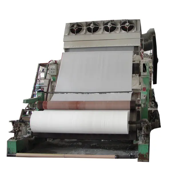 Nouveau 2400mm Machine de Papier Hygiénique de Papier de Serviette De Cuisine Faisant La Machine