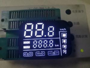Kunden spezifische Super Bright White und zweifarbige Common Cathode Led 7-Segment-Ziffernanzeige für Motorräder Mit gutem Service - Product Image 2