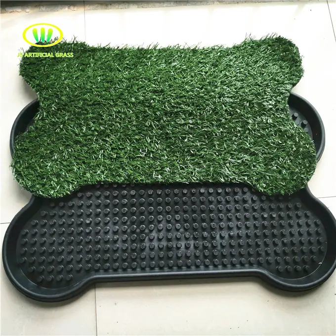 JS buon drenaggio tappeto erboso artificiale dall'aspetto naturale tappeto erboso in plastica per animali domestici tappeto sintetico in vendita