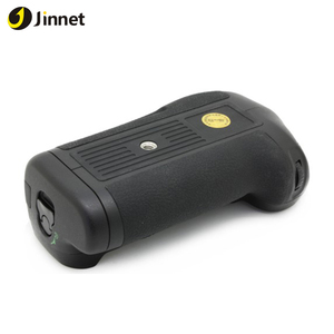 MB-D12 Nikon D810 D810A <span class=keywords><strong>D800</strong></span>および<span class=keywords><strong>D800E</strong></span>の交換用バッテリーグリップ