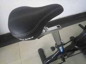 ฟิตเนส pilot กีฬาอุปกรณ์การฝึกอบรมจักรยานออกกำลังกาย air bike