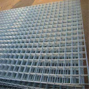 <strong>6</strong>/<strong>8</strong>/9/10 Gauge Galvanized Iron Wire Cattle <strong>Fence</strong> 1x1/3x3/4x4/2x2 Square Hole Welded Wire Mesh Panel for Cattle Control