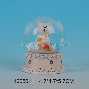 Güzel ayı şekilli kristal kar küresi su topu - Product Image 2