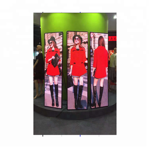 屋内透明ポスターled p2.5ミラー広告ledディスプレイ