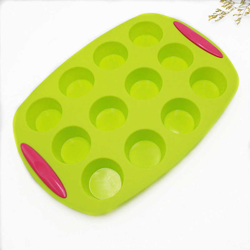 12-Link Cake Mold - Green