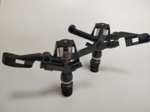 Agricultural <strong>Irrigation</strong> Sprinkler <strong>on</strong> Sale Plastic Non-adjustable 3/4'' Impact Sprinkler for <strong>Farm</strong> <strong>Irrigation</strong>