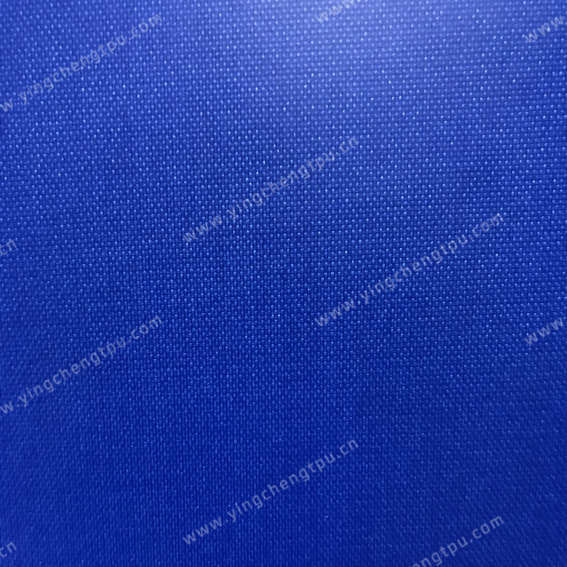 Bleu foncé