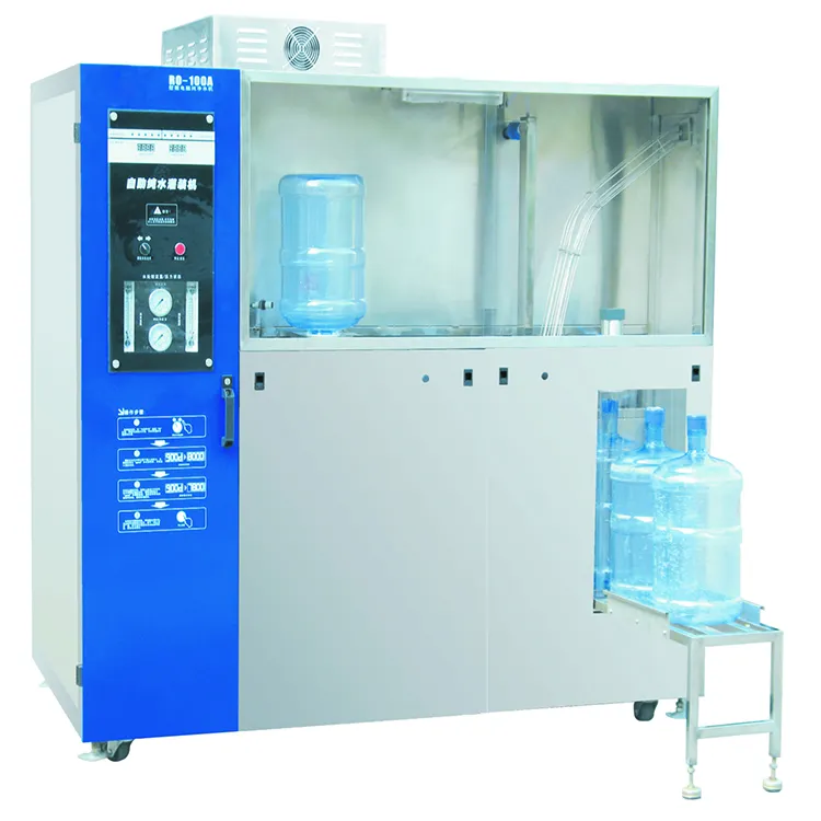 Système de traitement de l'eau et machine de capsulage remplissante Système de purification de l'eau