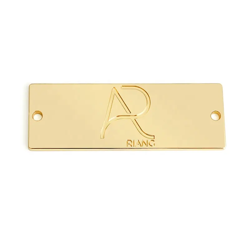 가방 액세서리 황금 금속 로고 플레이트 2 구멍, 바느질 새겨진 로고 금속 라벨 태그 핸드백