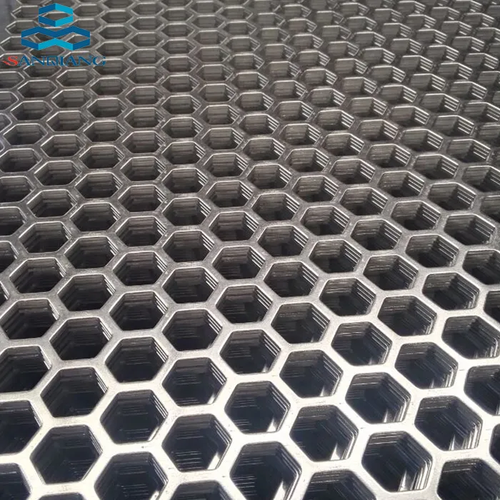 Tôle perforée en nid d'abeille en acier galvanisé à trou de 1mm à bas prix