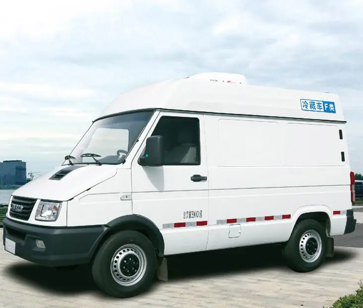 Iveco Refrigerator Truck Cooling Van for Sale with Truck Cold Box