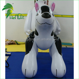 Hongyi光沢のある黒のインフレータブルハスキー犬の漫画のおもちゃ
