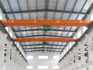 <span class=keywords><strong>1</strong></span> 3 4 8 10 15 Ton tek kirişli elektrikli asma vinç köprü vinç 20 Ton kaynaklı kutu kiriş elektrikli vinç 220V-480V, 3 fazlı