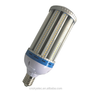 天空工厂发光二极管玉米灯<span class=keywords><strong>80w</strong></span> 100-277V e40 e27高流明360度仓库工厂灯