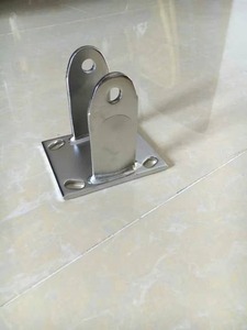 Swivel <strong>and</strong> Fixed Type Caster Bracket with 95 X 65mm Plate - Product Image 5