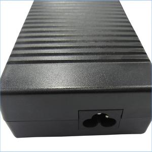 19V 12.2A 230W4ピンACDCアダプター東芝PA3673E-1AC3 QosmioX300電源用230Wラップトップ充電器
