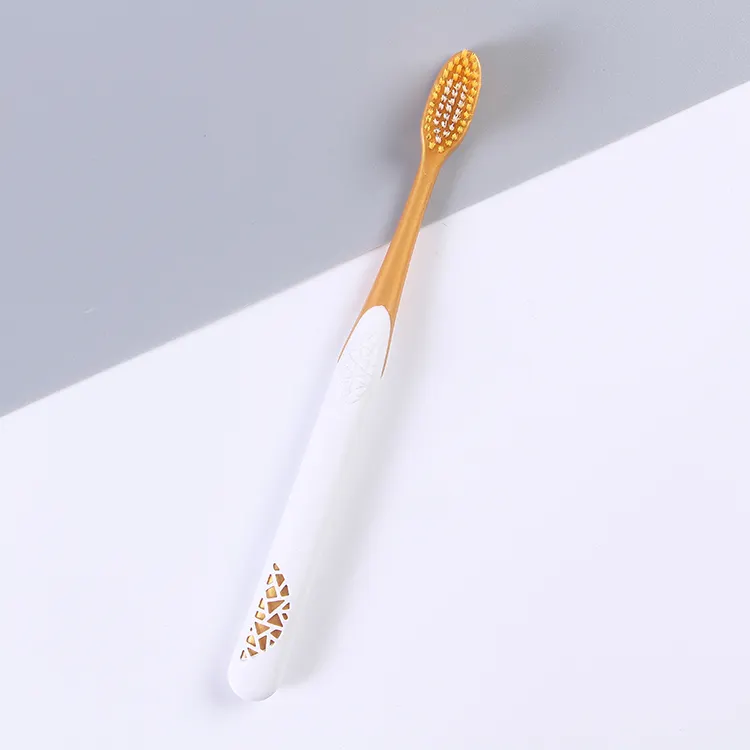 Wholesale Portable Travel Disposable Toothbrush with Built-In Toothpaste