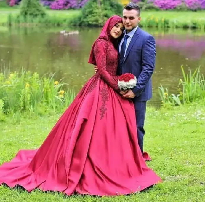 Rojo de manga larga Hijab pakistaní boda islámica boda Vestido para la venta