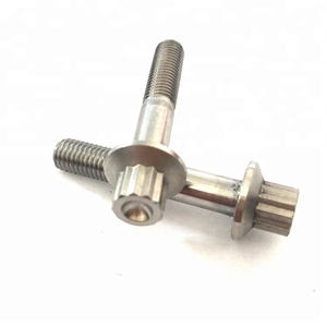 Fabrika kaynağı M7 * 32 Gr5 titanyum 12 nokta flanş başlığı cıvata - Product Image 4
