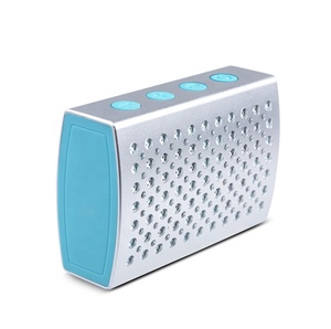 欧美IP67手动扬声器金属发光二极管无线扬声器5w商务礼品音乐播放器