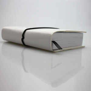 Cuaderno inteligente de papel con cuadrícula de puntos en blanco con cubierta de cuero personalizada - Product Image 4