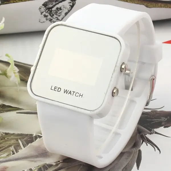 Led silikon İzle erotik otomat cep saati çocuklar için digitales ucuz trendy suya dayanıklı izle