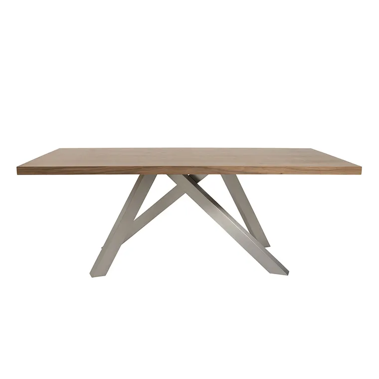 नई मॉडल धातु स्प्रे पेंट पैरों खाने की चार कुर्सियां खाने की मेज नई मॉडल के साथ खाने की मेज कुर्सी