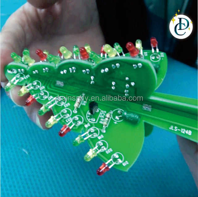 Divertente per bambini di Saldatura albero di X'mas kit FAI DA TE kit di elettronica