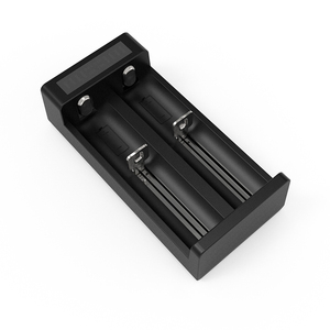适用于18650 21700 14500的XTAR MC2 PLUS微型<span class=keywords><strong>USB</strong></span>充电端口双18650电池充电器