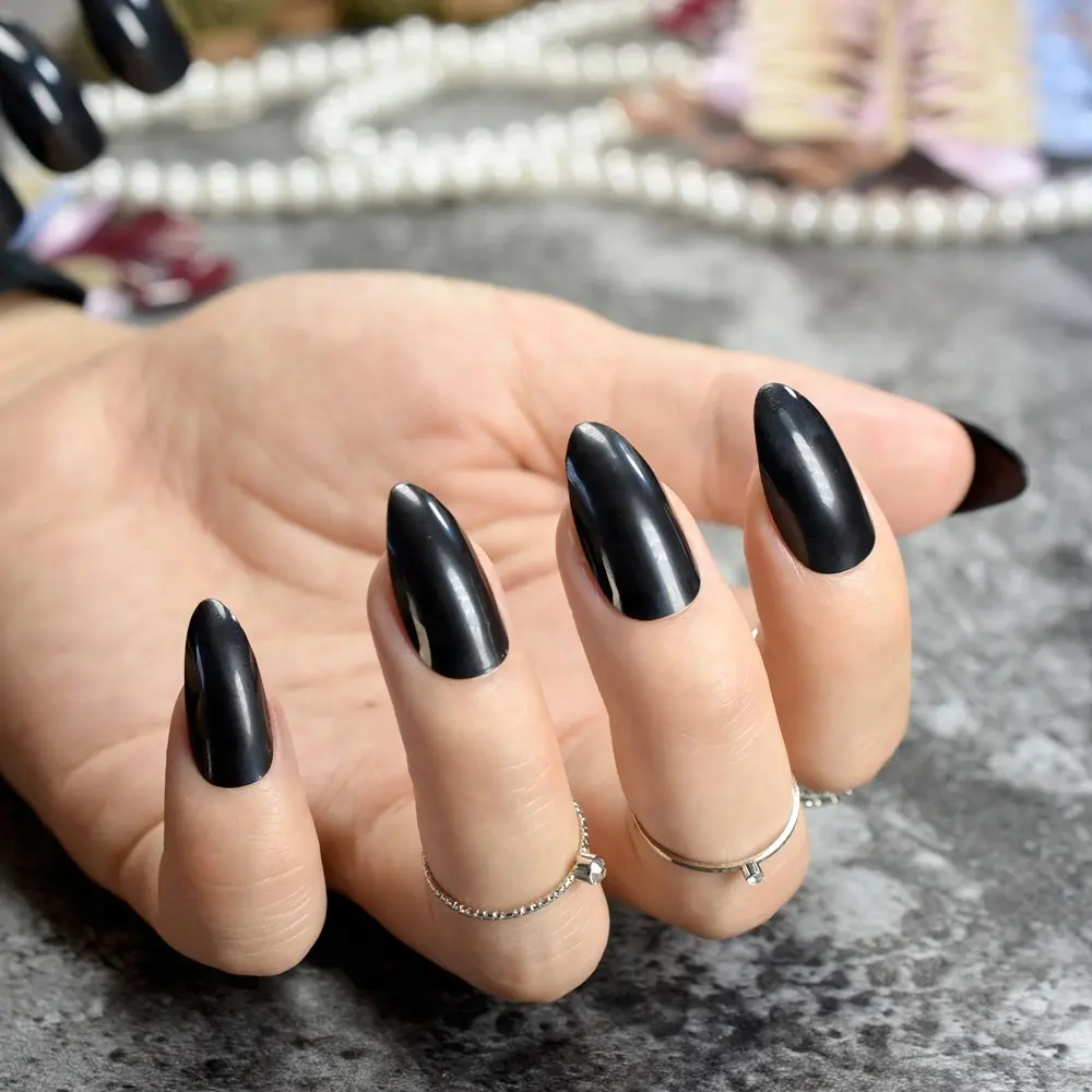 24pcs STILETTO Pointed Fake Nails Shine Black Medium Plastics Nail Art Tips Manicure DIY Tools Many for choose