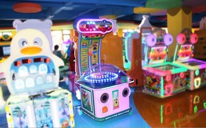 ゲーム機屋内スポーツアミューズメントコイン式アーケードドラプラネット宝くじ