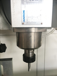 LZXF-CNC-1000 totalmente automática de perfil de aluminio de perforación de la máquina de fresado - Product Image 3