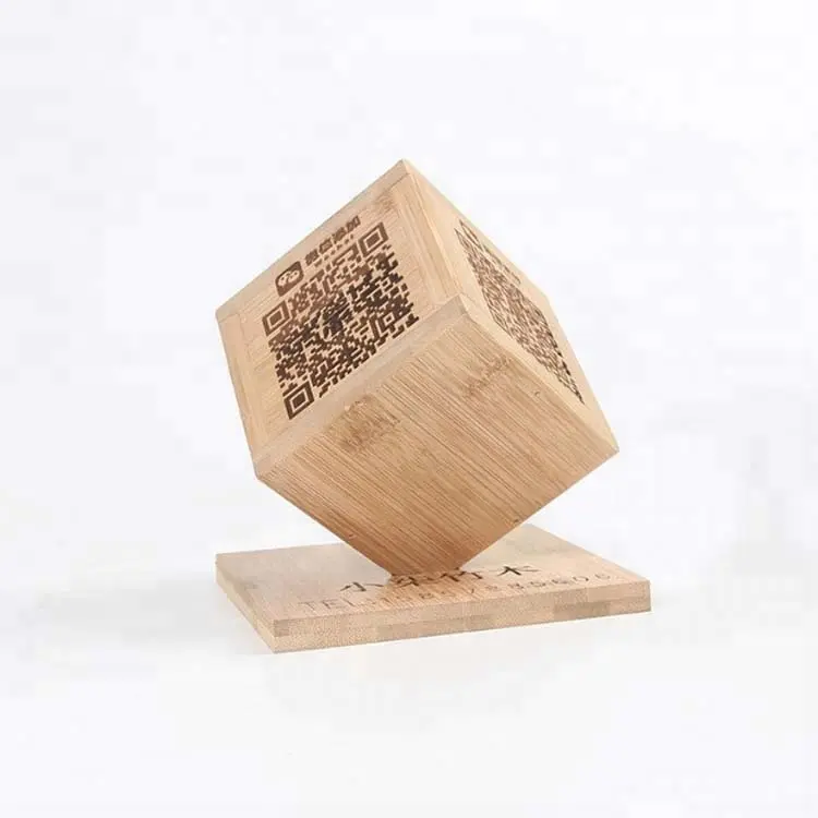 Tarjeta de madera de bambú grabada con láser, decoración de mesa de boda real con código QR, modelo de cubo de pago, técnica