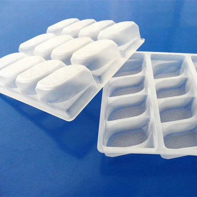 Özelleştirilmiş bölmeleri tek gıda sınıfı PP dondurulmuş gıda blister plastik hamur ambalaj tepsi