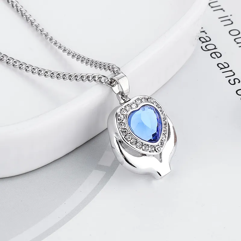 Europe and the United States hot selling cute sapphire pet urn necklace jewelry peach heart shaped openwork pendant necklace