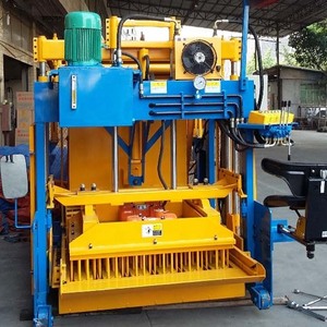 Máquina para fabricar bloques de hormigón móviles a la venta, Máquina manual pequeña para fabricar bloques móviles en Zambia - Product Image 4