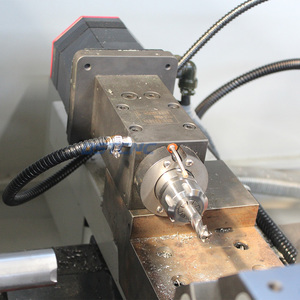 Multifunzione CK6136 tornio leggero CNC macchine utensili per la lavorazione di componenti automobilistici - Product Image 4