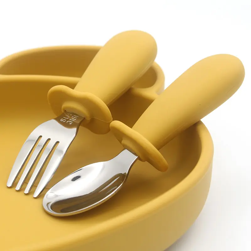 Facile pulizia sicurezza SUS 316 cucchiaio e forchetta per l'alimentazione del bambino in acciaio inossidabile Set regalo per stoviglie in vendita cucchiai da tavola 10 pezzi