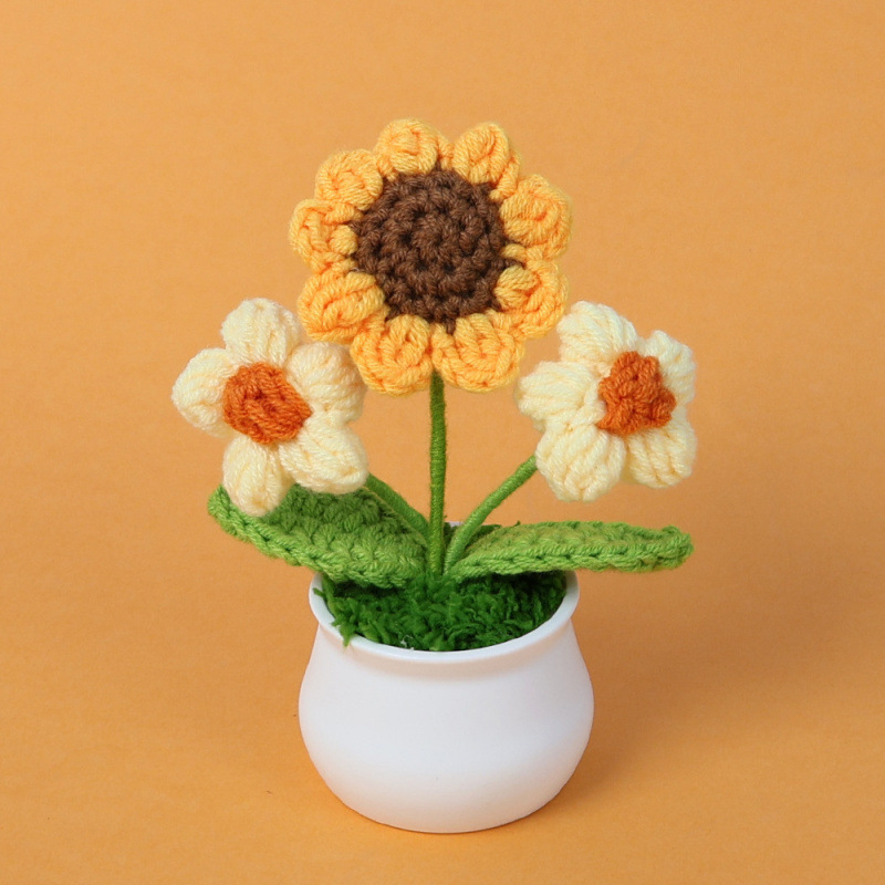 Petite plante en pot double feuilletée tournesol jaune