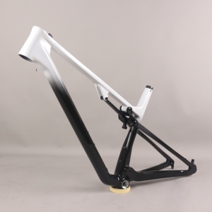 โครงจักรยาน XC น้ำหนักเบามาก29er โครง T1000จักรยานเสือภูเขาโครงจักรยาน BSA 29er * 2.35 FM061 XC - Product Image 2