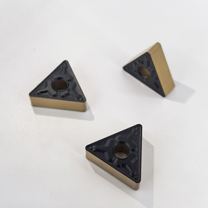 Insertos de corte de carburo de tungsteno personalizables para máquinas de torno CNC Herramientas de torneado compatibles con OEM en forma de triángulo - Product Image 4