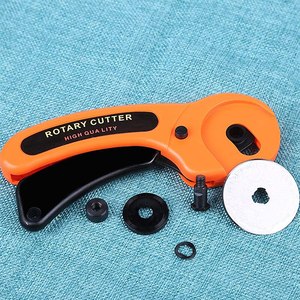 ロータリーカッター45mmカード紙縫製キルティングローラー生地カッティングテーラーはさみツールドレス服作りDIYツール - Product Image 5