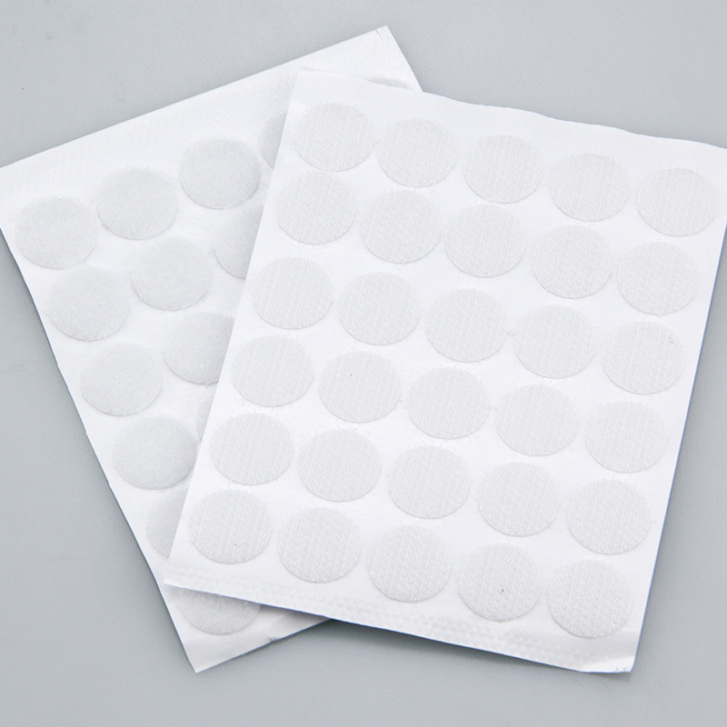 Blanco 15mm 30par/paquete