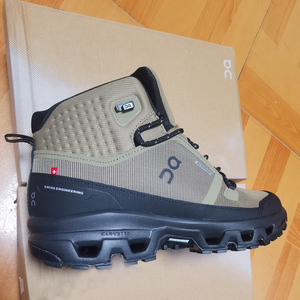 Người Đàn Ông Của Phụ Nữ Trên Chạy Đám Mây Giày Đá Sang Trọng Thiết Kế Ban Đầu Cao Khởi Động Hàng Đầu Mùa Đông Ấm Áp Ngoài Trời Không Thấm Nước Đi Bộ Đường Dài Tuyết Khởi Động - Product Image 2