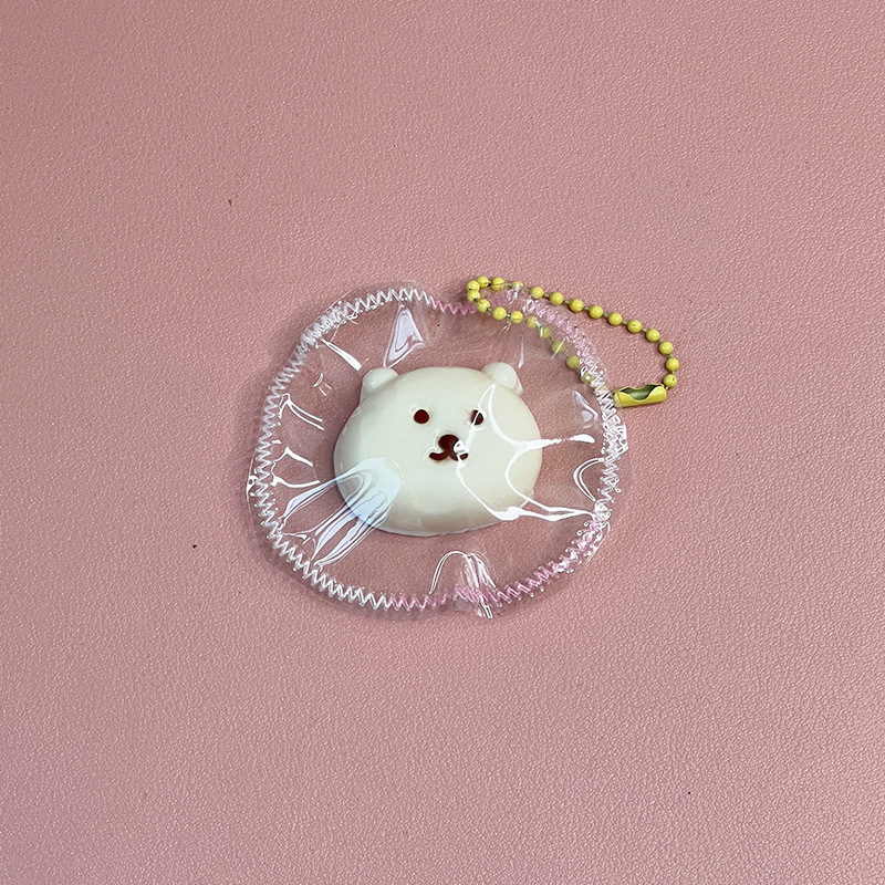 Petit ours blanc