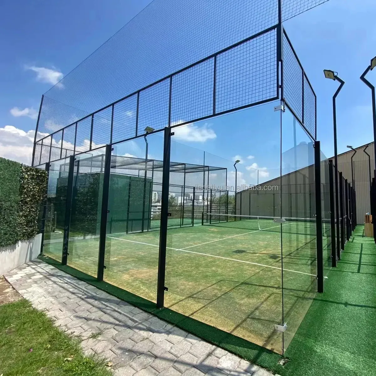 Harga pabrik tinggi elastis silikon poliuretan tenis Court lantai panoramic padel tenis court dengan tenda