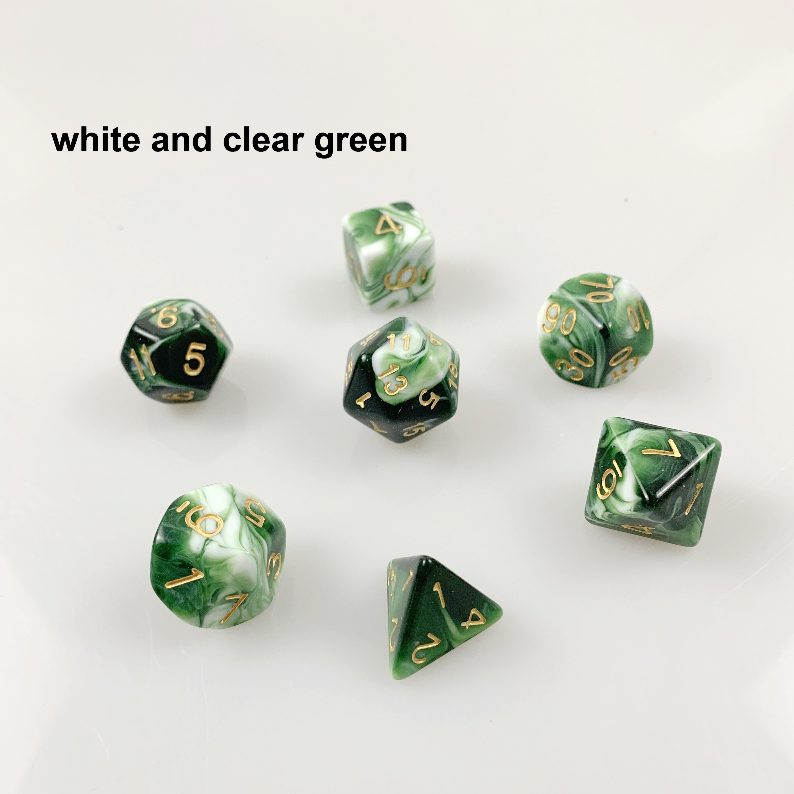 Blanc et vert clair