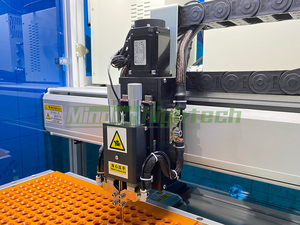 Automatische Batterie Einseitiger Punkts chweiß gerät 5000A 8000A mit Drehkopf mit Host-Computer programm für Power Battery Pack - Product Image 3