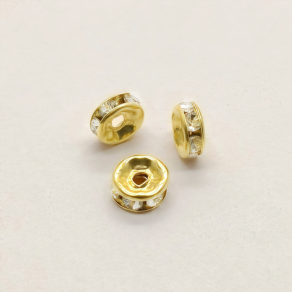 Gold-plated straight-edged white diamond